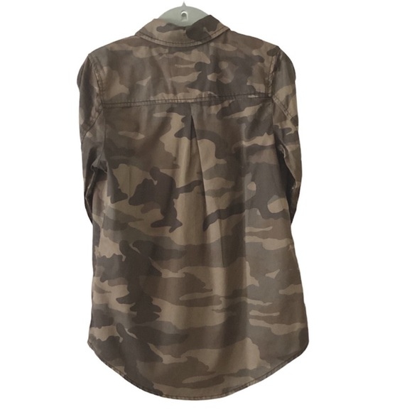 New Forever 21 Cotton Camouflage Snap Closure Shacket Utility Shirt Size Small - Picture 6 of 12